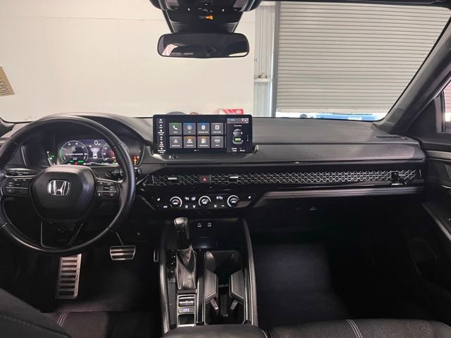 Used 2025 Honda Accord Sport image 21