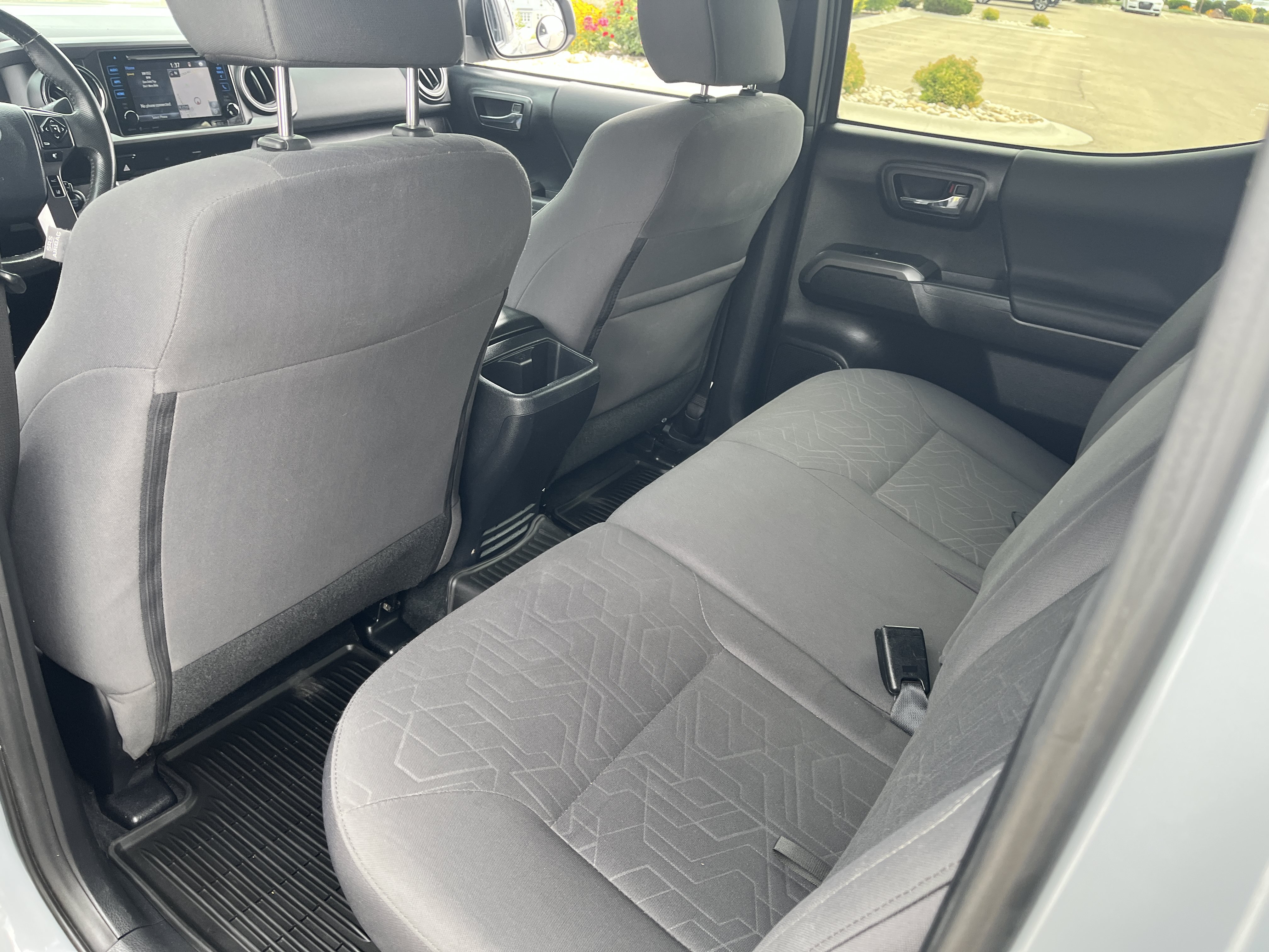 Used 2019 Toyota Tacoma TRD Off-Road AWD/4WD image 18