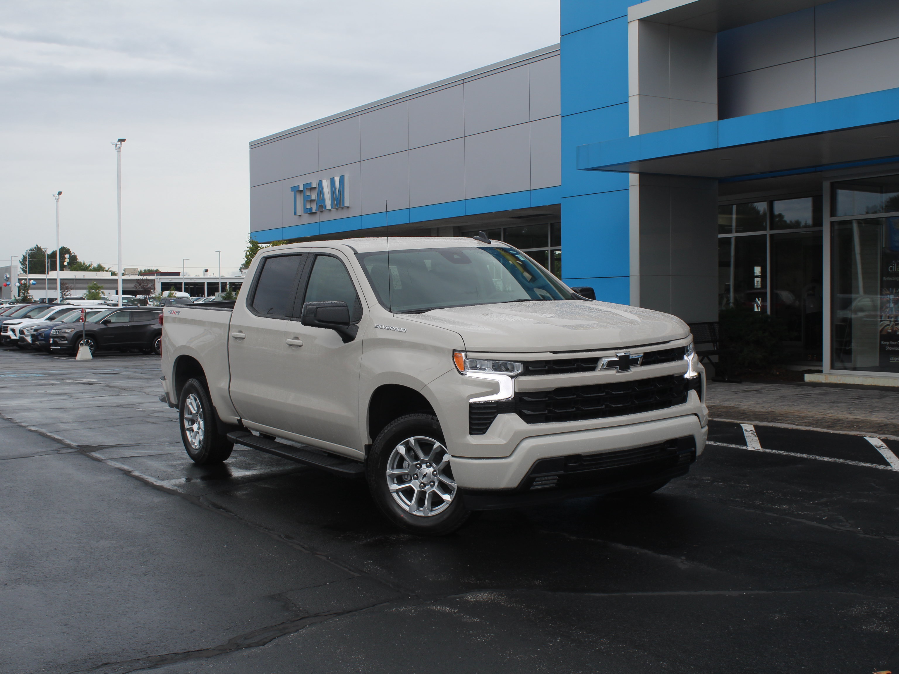 New 2026 Chevrolet Silverado 1500 RST w/ Convenience Package II AWD/4WD image 4