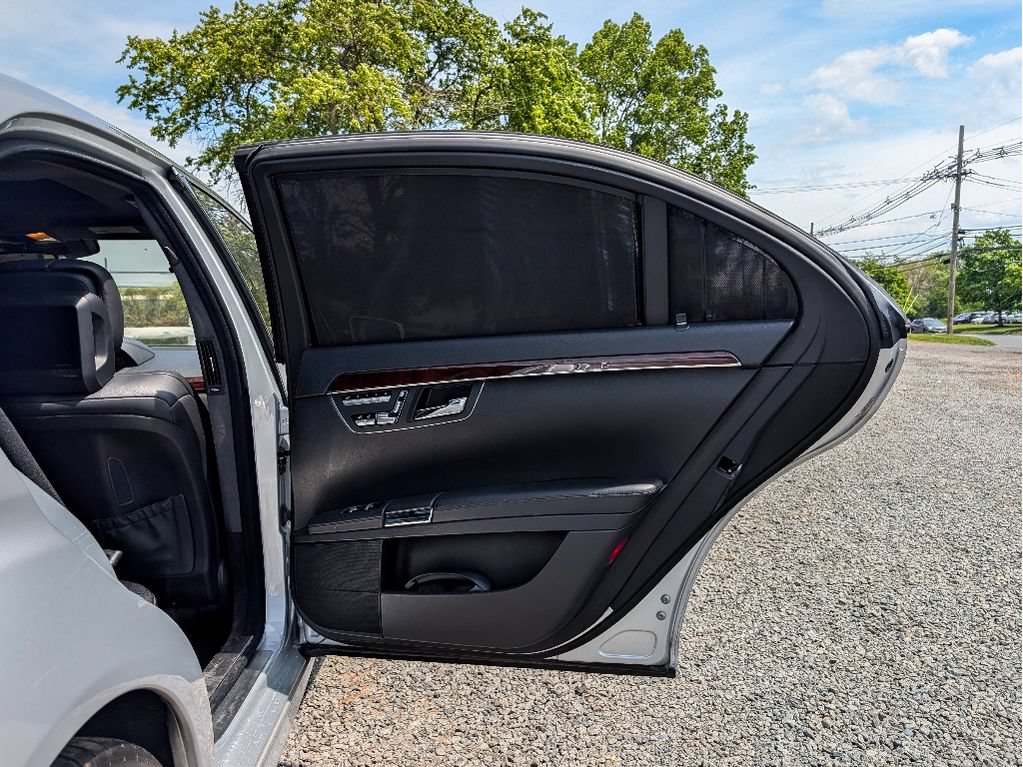 Used 2010 Mercedes-Benz S 63 AMG image 12