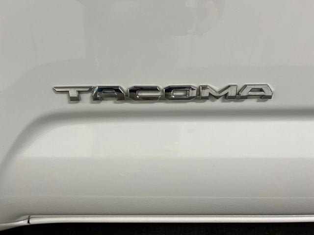 Used 2023 Toyota Tacoma TRD Off-Road AWD/4WD image 30