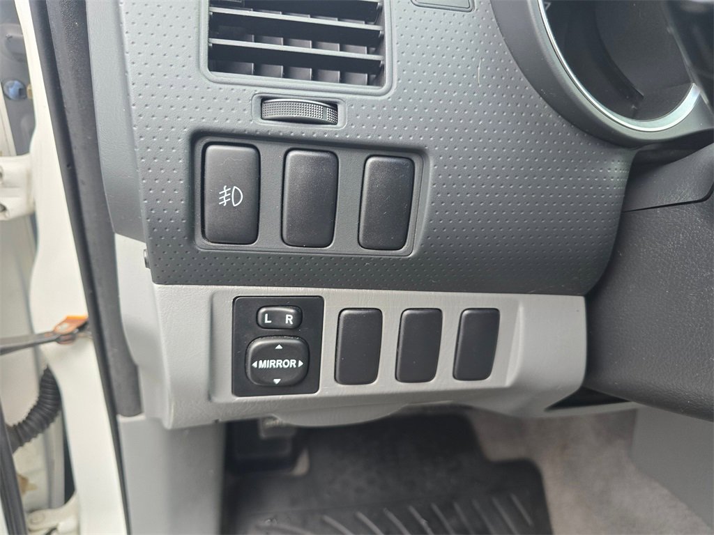 Used 2005 Toyota Tacoma 4x4 Access Cab image 20