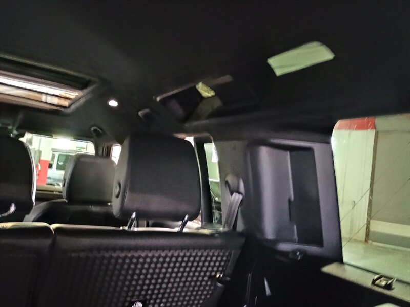 Used 2022 Land Rover Defender 110 X-Dynamic SE AWD/4WD image 51