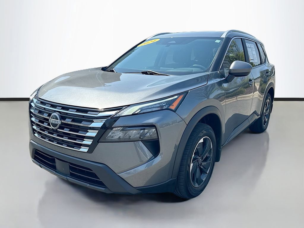 Used 2024 Nissan Rogue SV w/ SV Premium Package FWD image 3