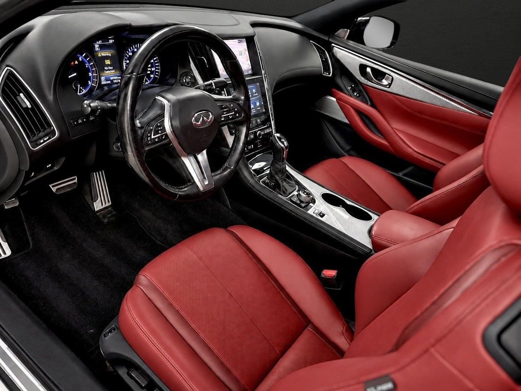 Used 2019 INFINITI Q60 Red Sport 400 AWD/4WD image 17