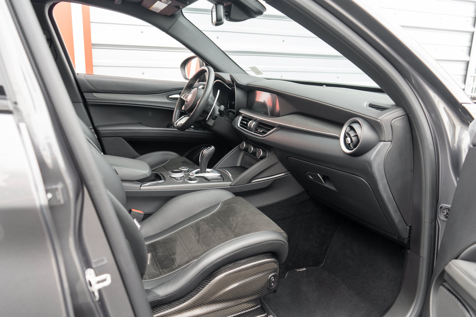 Used 2024 Alfa Romeo Stelvio Quadrifoglio w/ Active Assist Plus Package AWD/4WD image 28