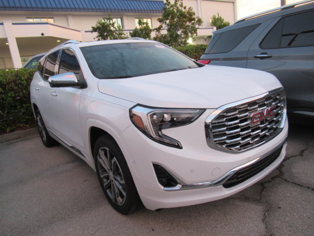 Used 2020 GMC Terrain Denali w/ Denali Premium Package