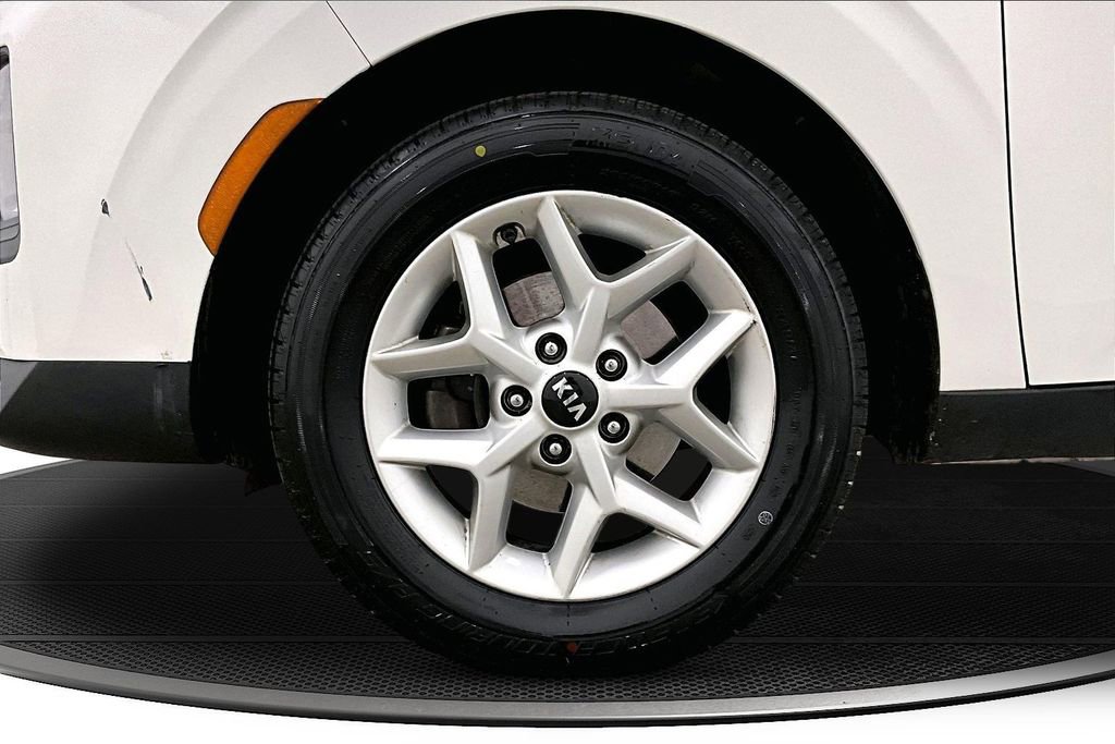 Used 2021 Kia Soul S FWD image 32