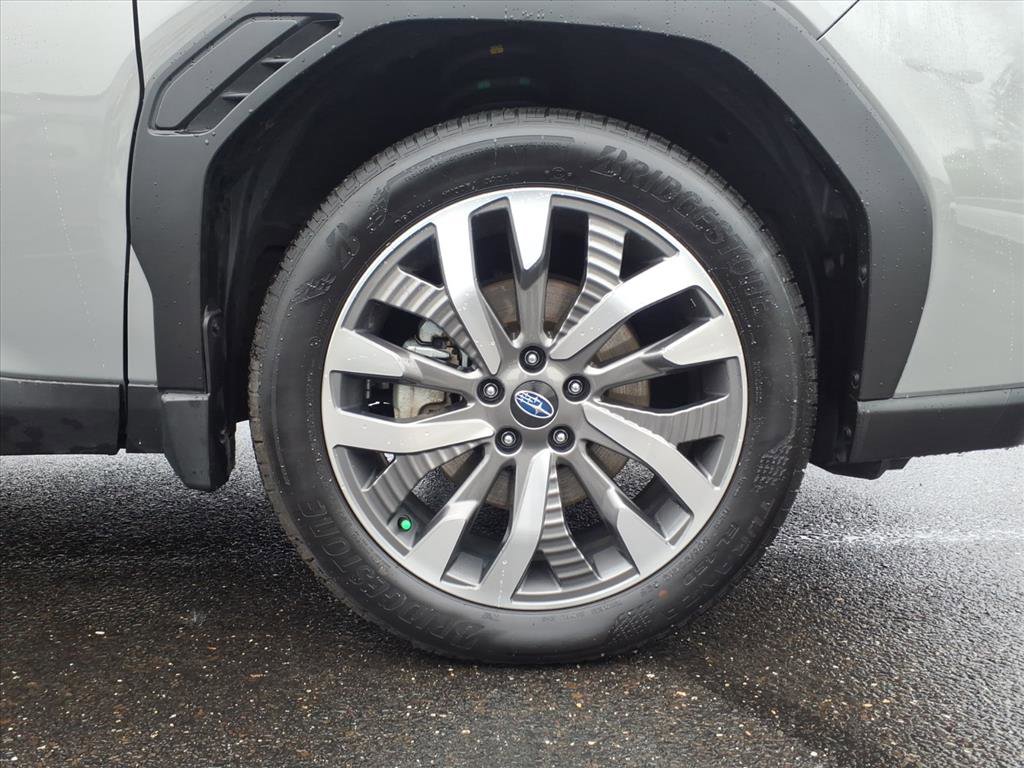 Used 2025 Subaru Forester Touring w/ Popular Package - Touring image 8