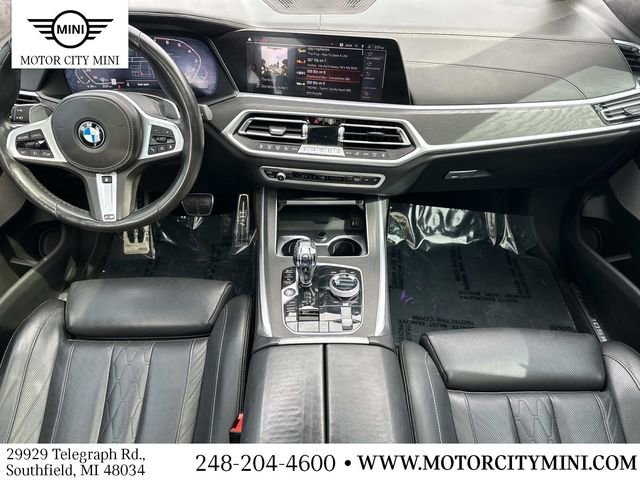 Used 2022 BMW X7 M50i w/ Executive Package image 18