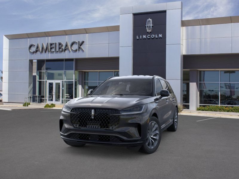 New 2026 Lincoln Aviator AWD w/ Jet Appearance Package image 2