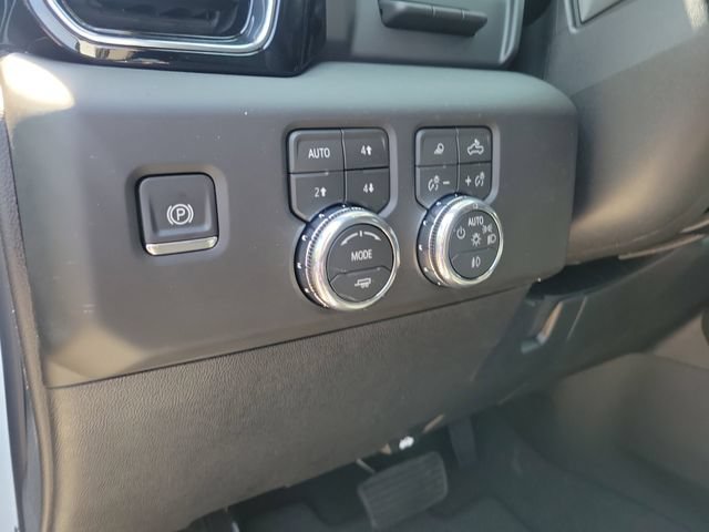 New 2026 GMC Sierra 2500 Denali w/ Denali Reserve Package AWD/4WD image 17