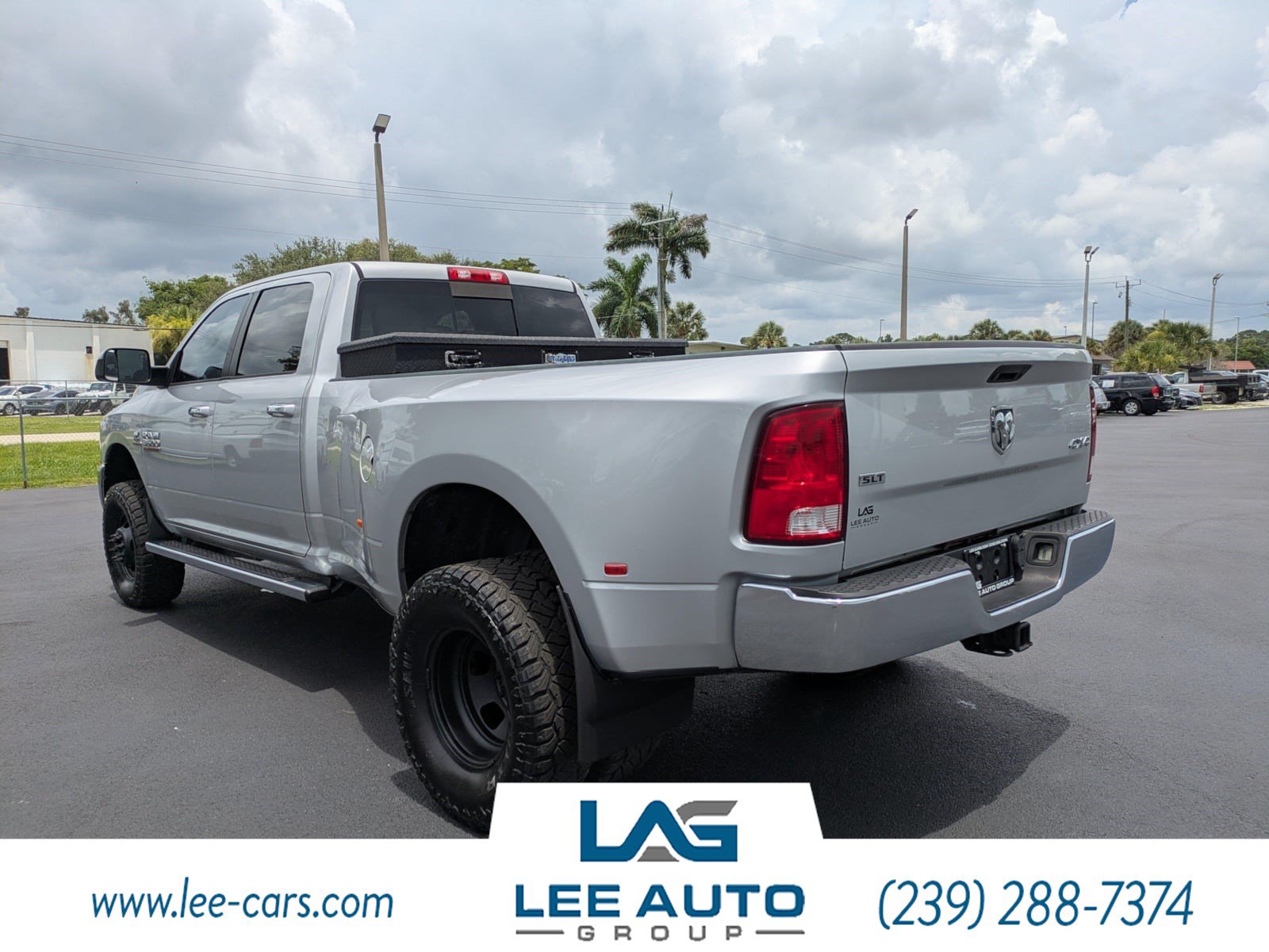 Used 2018 RAM 3500 SLT AWD/4WD image 5
