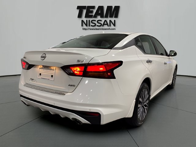 Certified 2023 Nissan Altima 2.5 SV w/ SV Premium Package AWD/4WD image 7