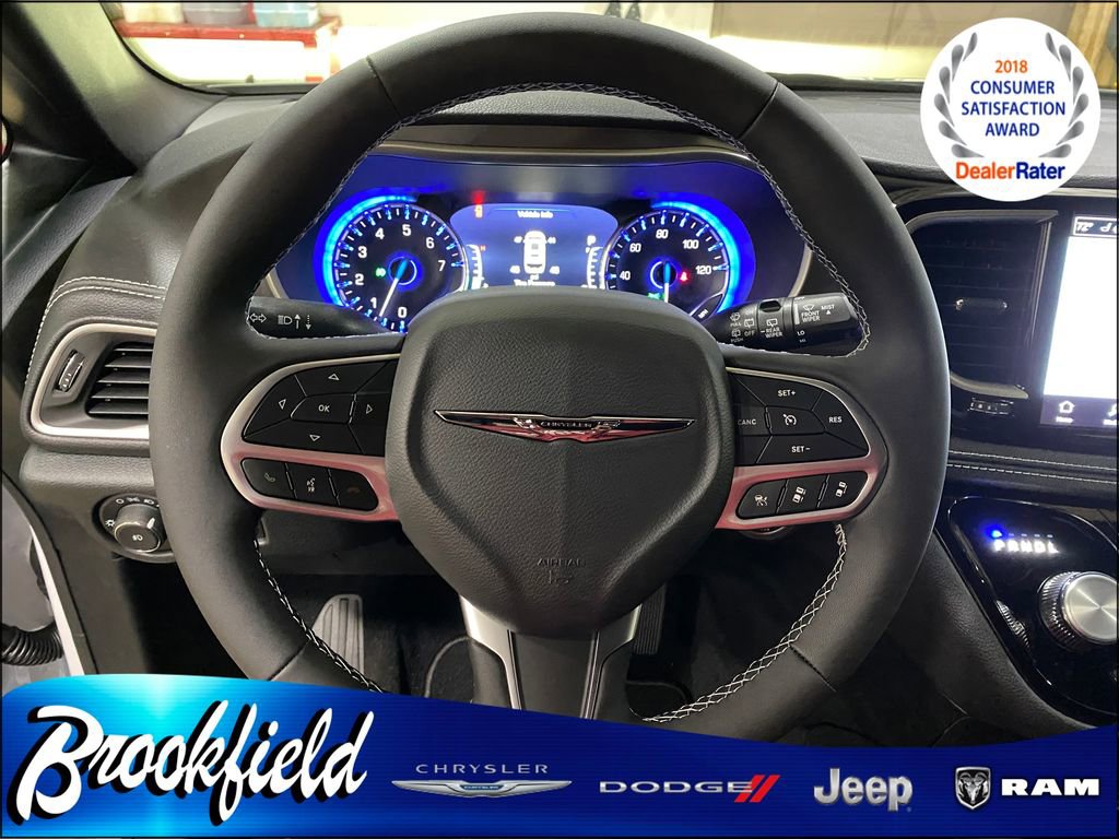 New 2026 Chrysler Pacifica Select image 32