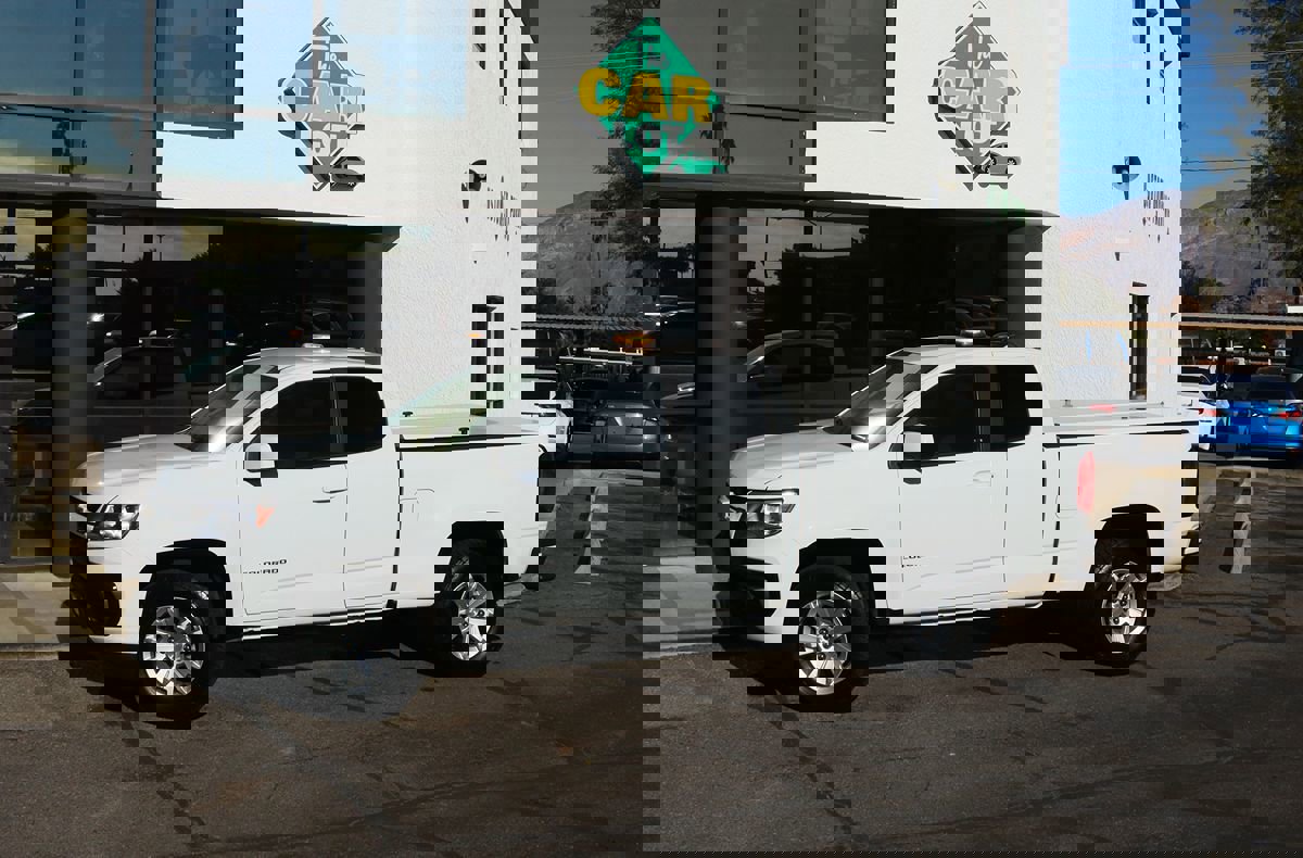 Used 2022 Chevrolet Colorado LT w/ Fleet Safety Package image 4