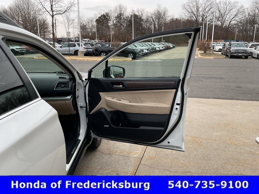 Used 2019 Subaru Outback 3.6R Limited image 19