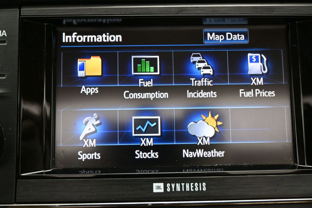 Used 2014 Toyota Avalon Limited image 22