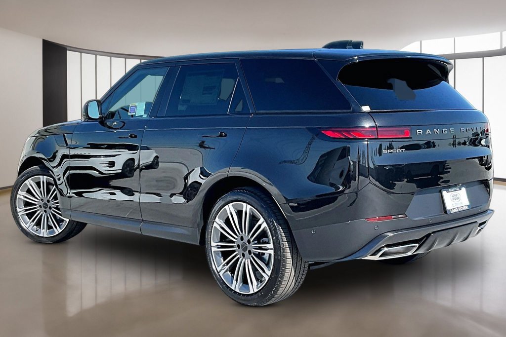New 2027 Land Rover Range Rover Sport SE AWD/4WD image 3