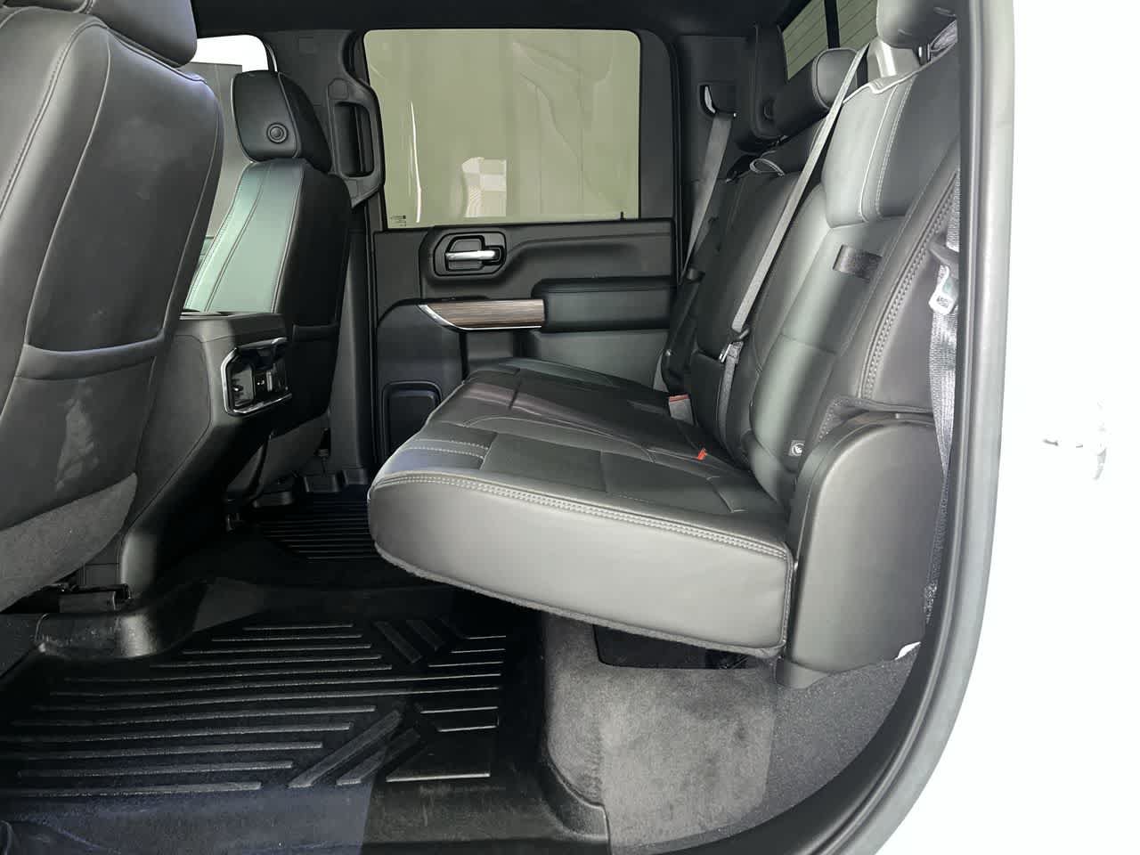 Used 2022 Chevrolet Silverado 2500 High Country w/ LPO, Hitch Package AWD/4WD image 27