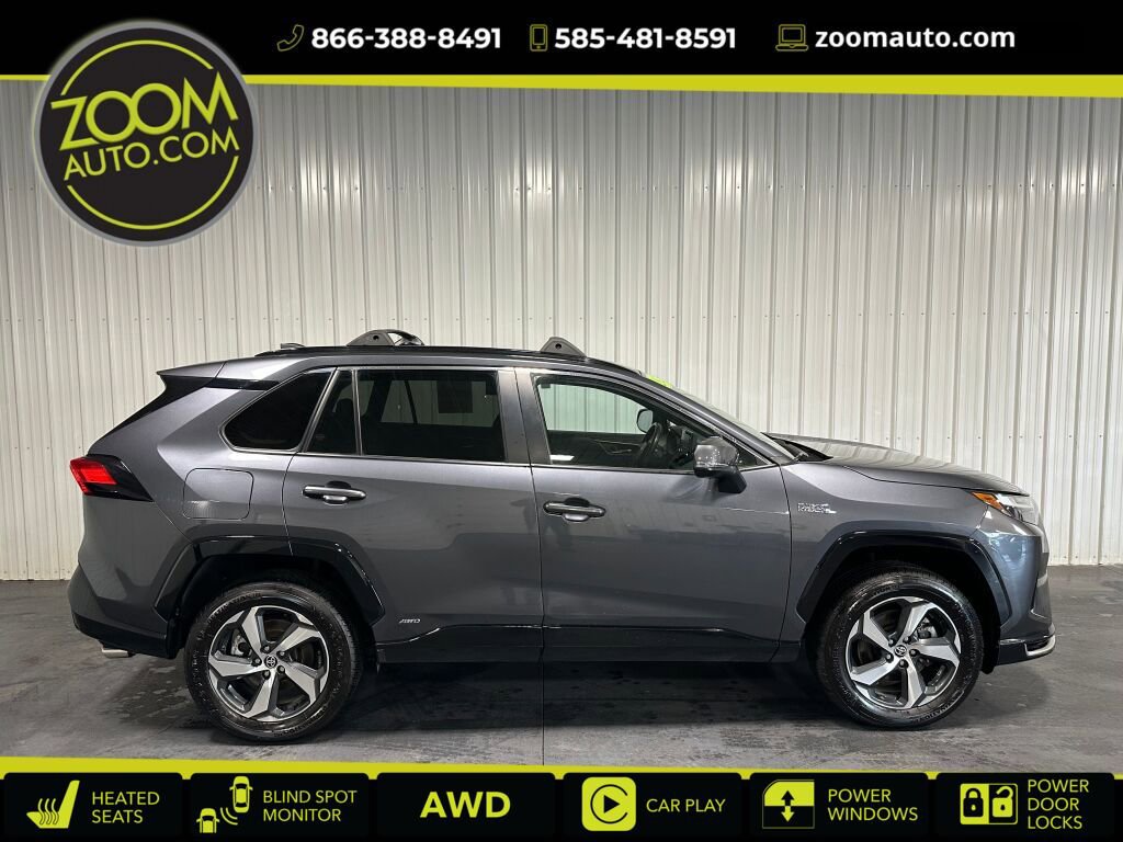 Used 2022 Toyota RAV4 SE w/ Carpet Mat Package (TMS) AWD/4WD image 1
