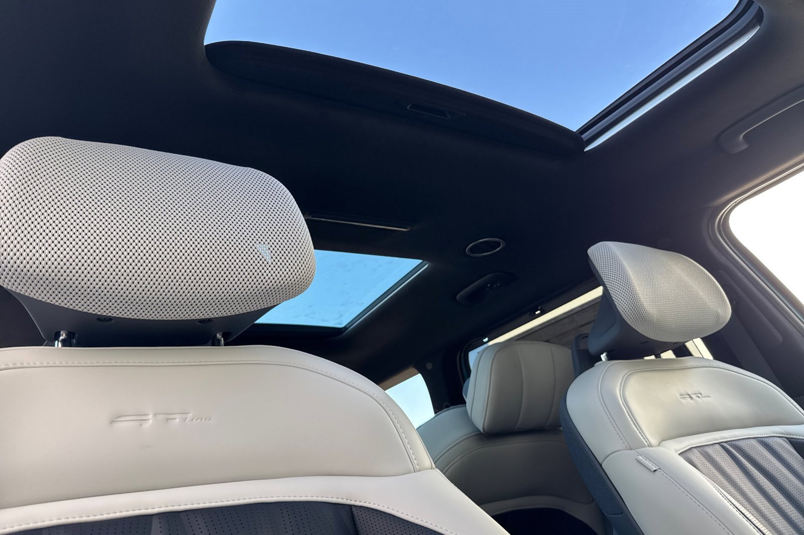 New 2026 Kia EV9 GT-Line image 14