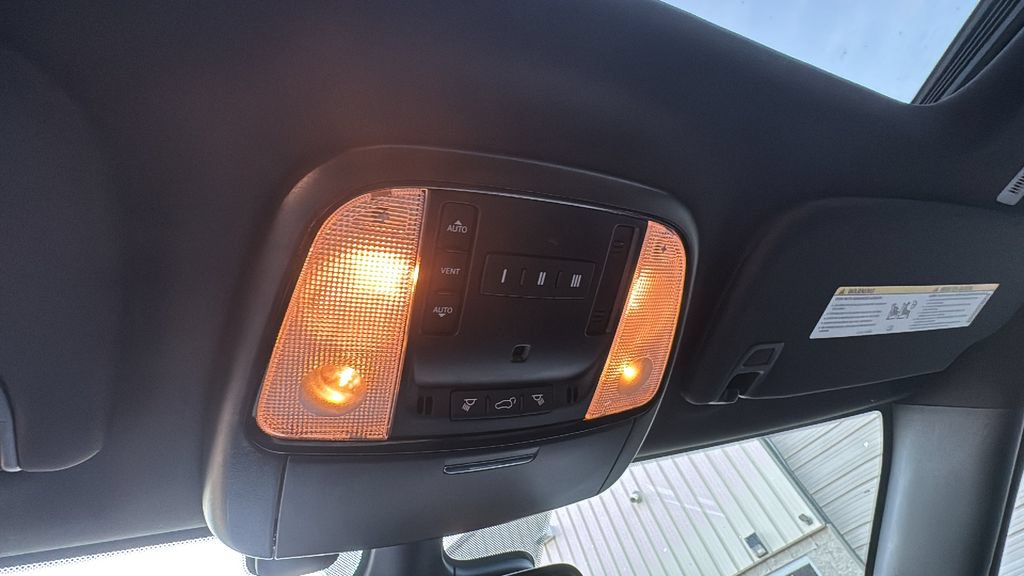 Used 2024 Dodge Durango R/T AWD/4WD image 28