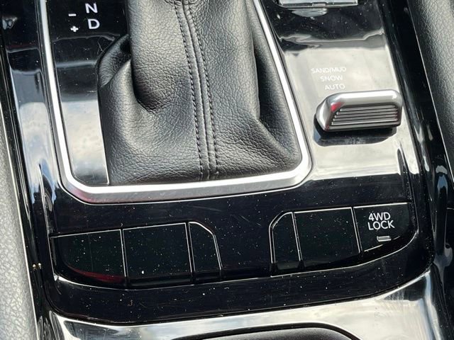 Used 2023 Jeep Compass High Altitude w/ Driver Assist Group I image 44