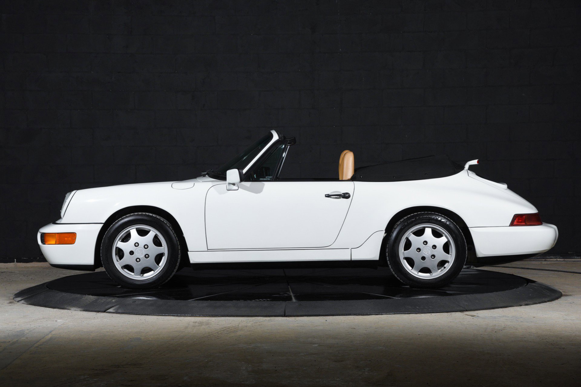 Used 1991 Porsche 911 Carrera image 36