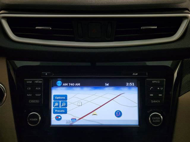 Used 2016 Nissan Rogue SL w/ SL Premium Package image 17