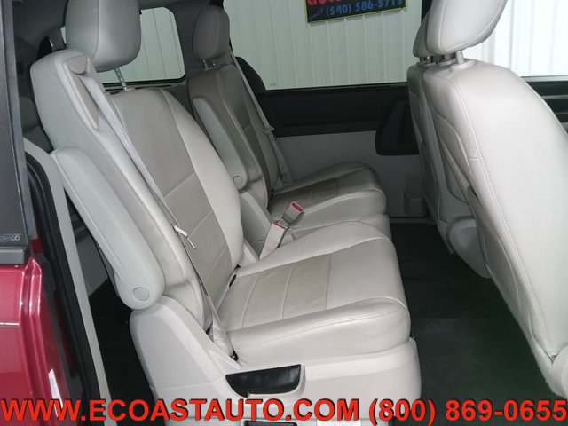 Used 2008 Dodge Grand Caravan SXT FWD image 16