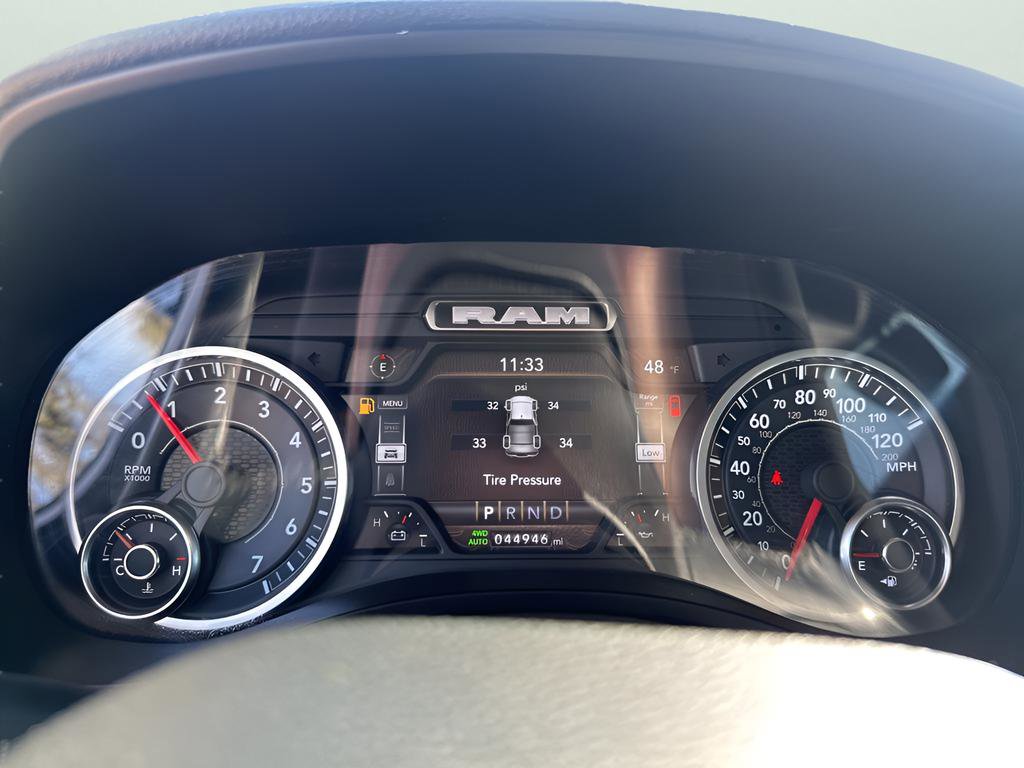 Certified 2022 RAM 1500 Laramie image 32