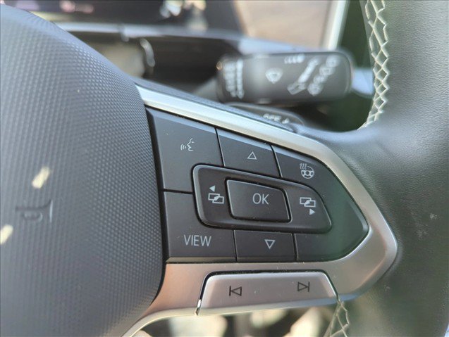 Used 2023 Volkswagen Tiguan SE R-Line FWD image 24