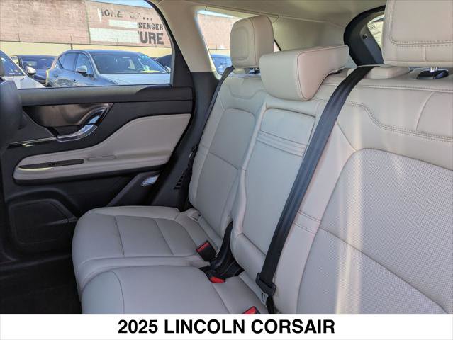 New 2025 Lincoln Corsair Premiere w/ Equipment Group 101A image 13