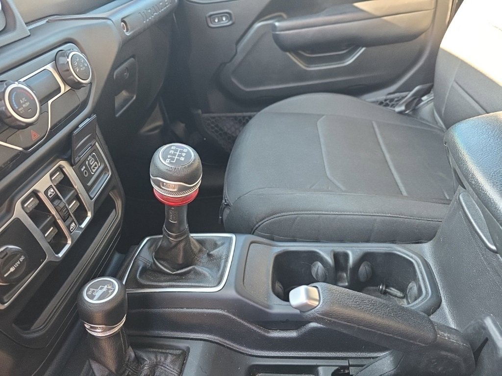 Used 2018 Jeep Wrangler Unlimited Sport S image 10