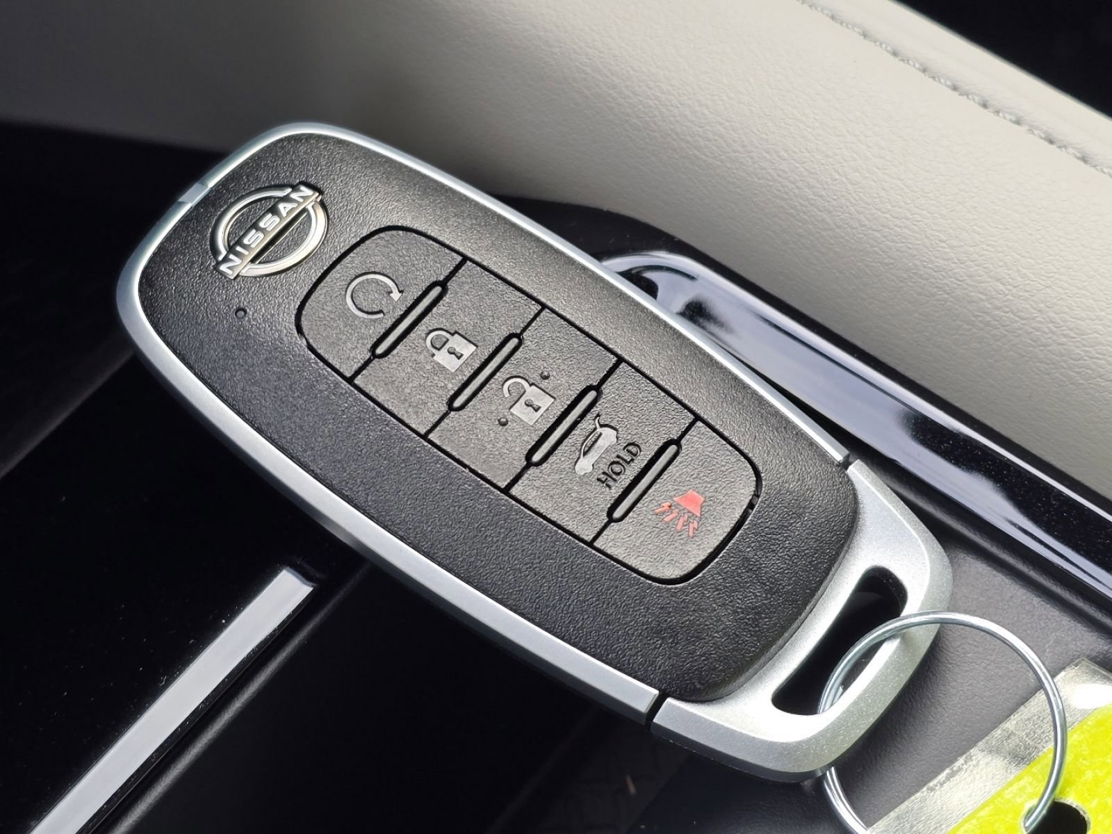 New 2025 Nissan Pathfinder SL image 19