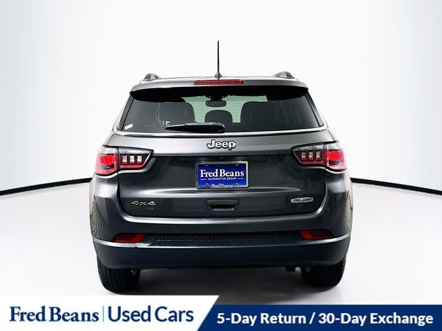 Used 2018 Jeep Compass Latitude AWD/4WD image 7