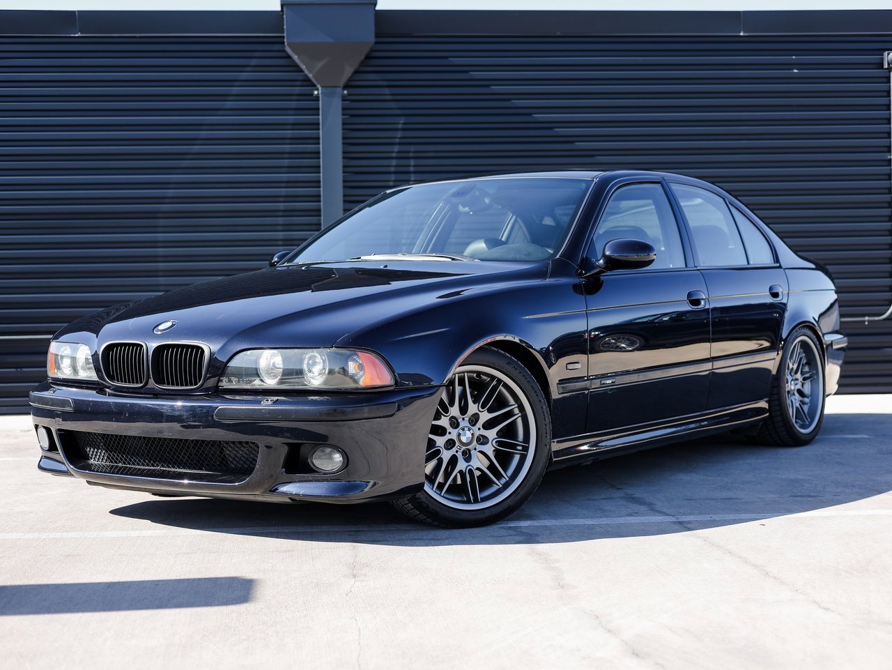 Used 2000 BMW M5 image 1