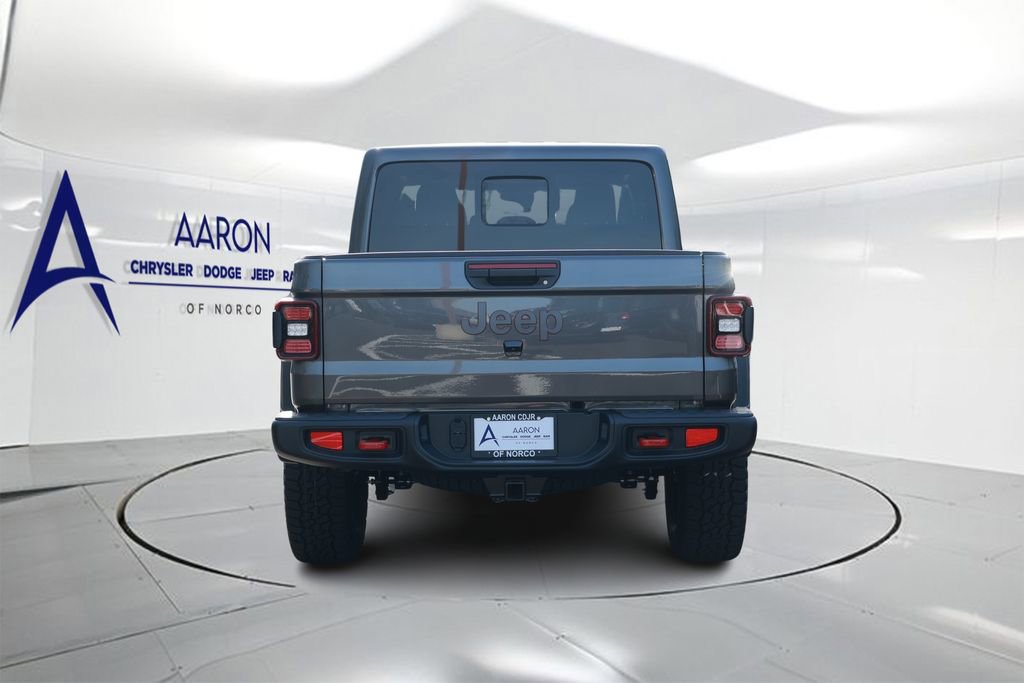 New 2026 Jeep Gladiator Rubicon w/ Steel Power Dome Hood Package AWD/4WD image 3
