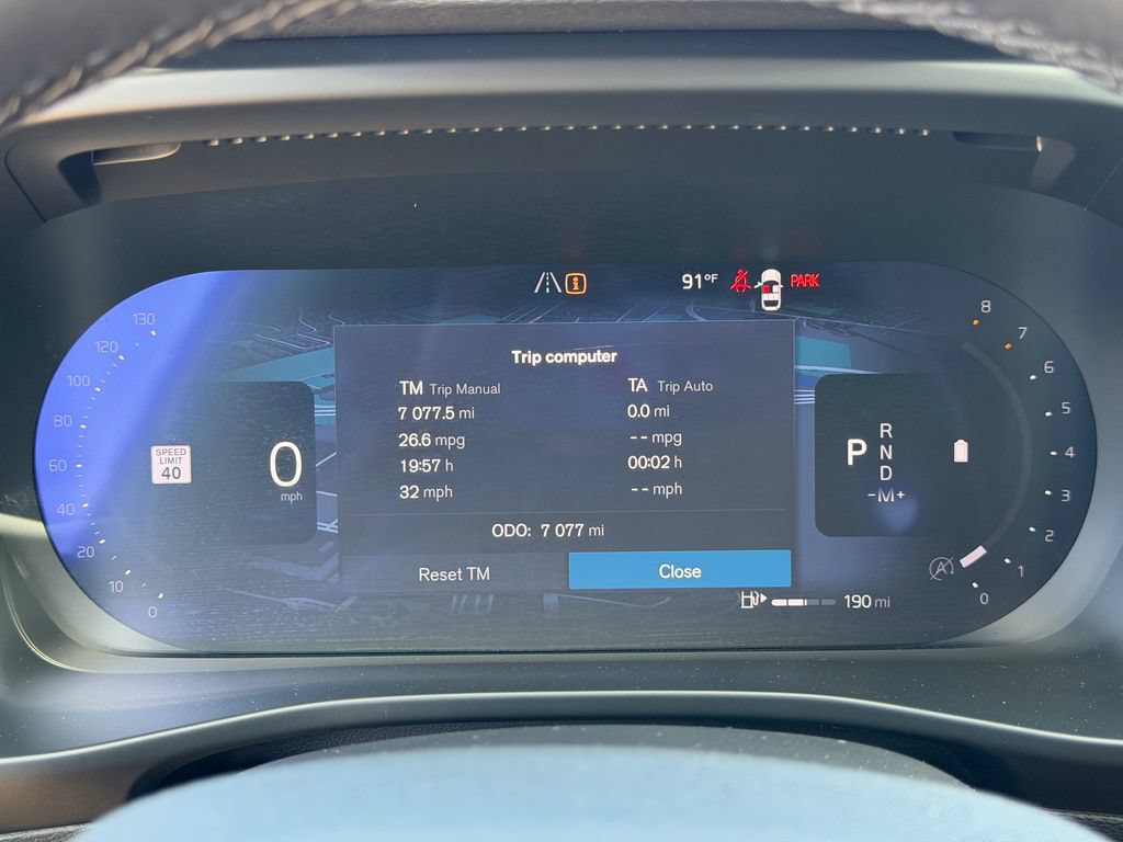 New 2026 Volvo XC40 B5 Plus w/ Protection Package Premier AWD/4WD image 20