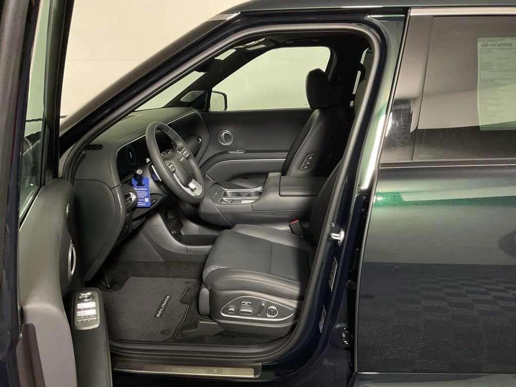 New 2026 Hyundai Palisade Calligraphy AWD/4WD image 22