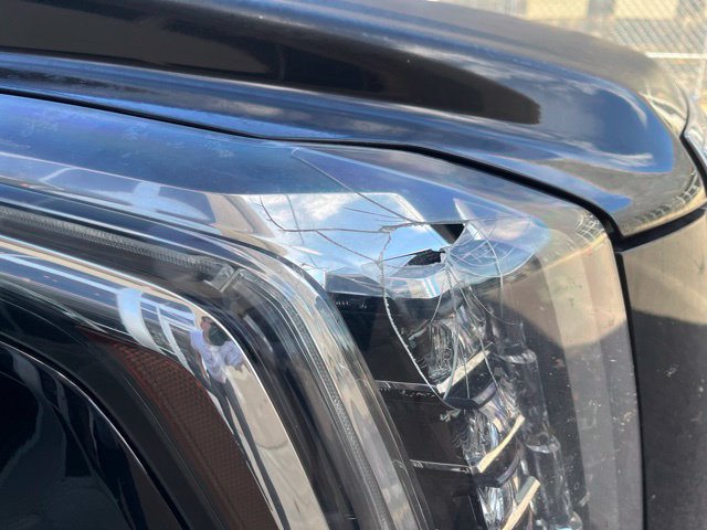 Used 2015 Cadillac Escalade ESV Luxury AWD/4WD image 13