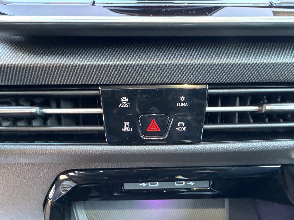 Certified 2026 Volkswagen Golf AWD/4WD image 19