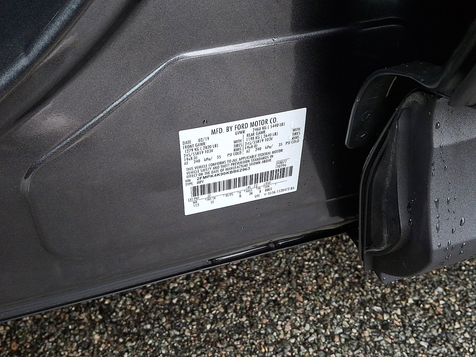 Used 2019 Ford Edge Titanium image 26