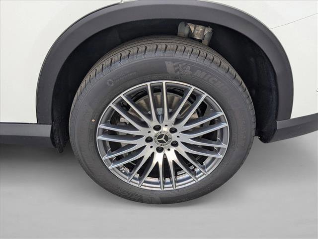 New 2026 Mercedes-Benz GLC 300 image 9