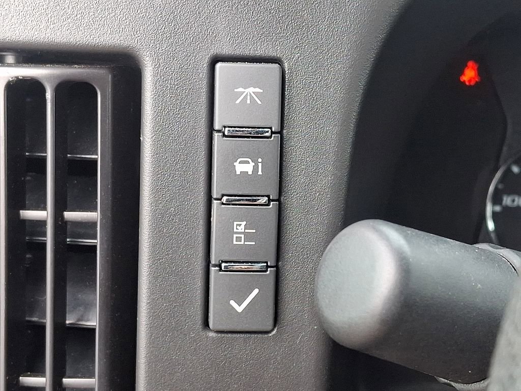 Used 2024 GMC Savana 2500 w/ Driver Convenience Package image 26