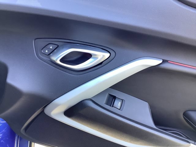 Used 2022 Chevrolet Camaro LT RWD image 30