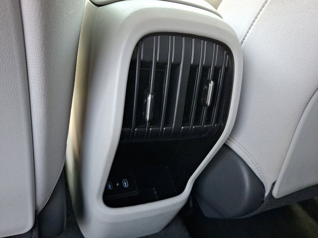 Used 2024 Hyundai Kona SEL image 22