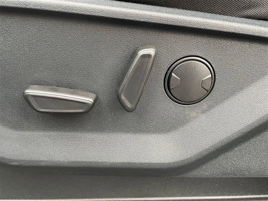 New 2025 Ford F150 XLT w/ Equipment Group 302A MID image 10