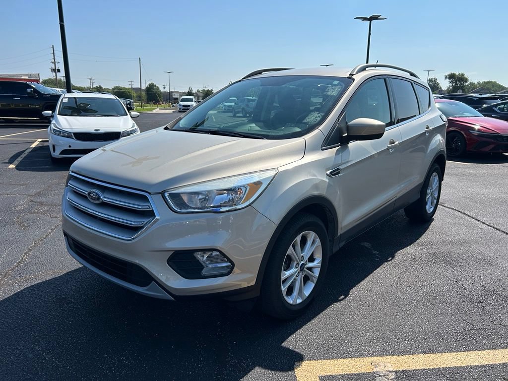 Used 2018 Ford Escape SE w/ SE Sync 3 Package AWD/4WD image 7